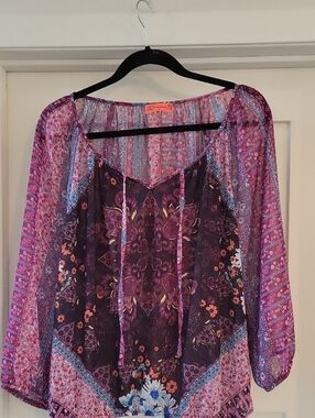 Live To Be Spoiled Top XL